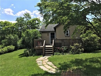 2 Case Ln, Asbury, NJ 08802