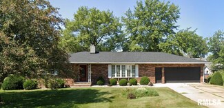 110 S Yates St, Alpha, IL 61413