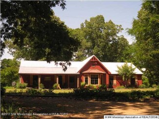 8911 Highway 315, Sardis, MS 38666