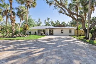 3511 Heritage Ln, Fort Myers, FL 33908