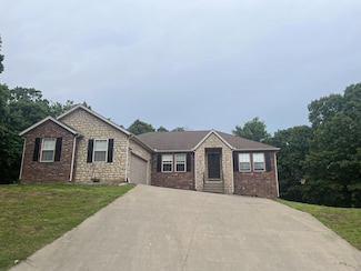 2800 Briaroaks Ln, Joplin, MO 64804