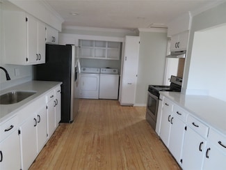 5611 Lawson St, Houston, TX 77023