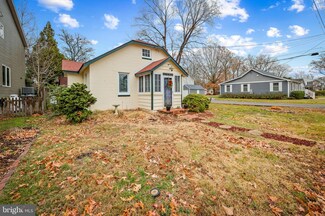 1234 Pine Ave, Shady Side, MD 20764