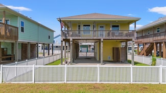 22123 Cantina Dr, Galveston, TX 77554