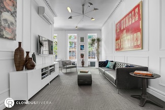 161 W 73rd St Unit TH, New York, NY 10023
