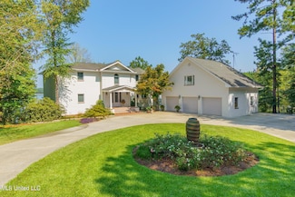 117 E Bay Dr, Lumberton, MS 39455