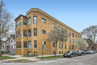1648 W Waveland Ave Unit 3, Chicago, IL 60613