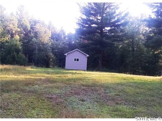6779 Erie Canal Rd, Lowville, NY 13367
