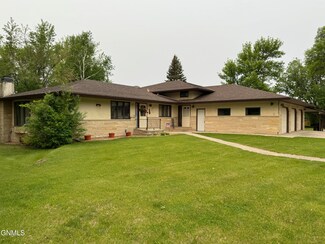 21 6th Ave NW Unit C, Lamoure, ND 58458