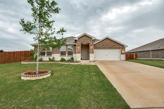 1349 Rolling Meadows Dr, Cedar Hill, TX 75104