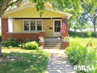 2214 W Kellogg Ave, West Peoria, IL 61604