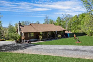 354 Sunset Hill Rd E, Fishkill, NY 12524