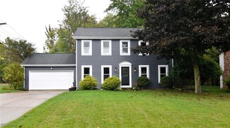6901 Longview Dr, Solon, OH 44139