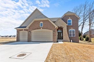 52322 Monaco Dr, Macomb, MI 48042