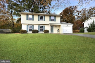 52 Garner Ave, Waldorf, MD 20602