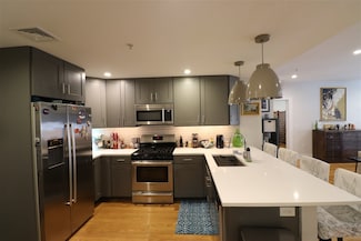 125 Harrison St Unit 5A, Hoboken, NJ 07030