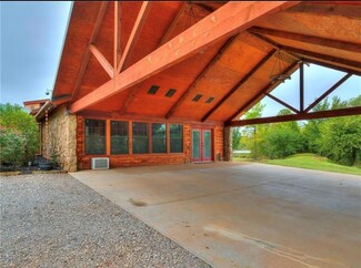 15721 Sharon Ln, Piedmont, OK 73078