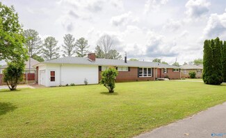 1008 Pasadena Ave, Muscle Shoals, AL 35661