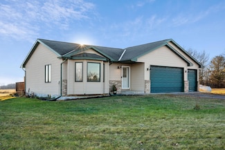 2577 Little Telander Dr, Mora, MN 55051