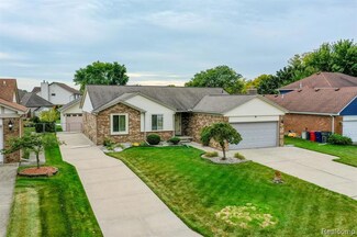 20784 Cannon Dr, Clinton Township, MI 48038