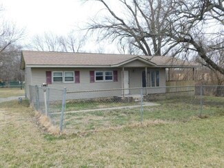 1042 N Highway 69, Frontenac, KS 66763