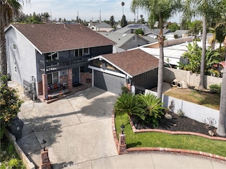 2102 Tern Bay Ln, Lakewood, CA 90712