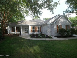 6610 Alakoko Ct, Diamondhead, MS 39525
