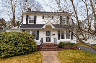 98 Morningside Dr, Elmira, NY 14905