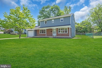414 Lavender Hill Dr, Cherry Hill, NJ 08003