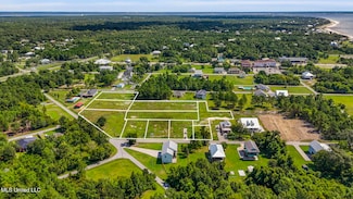 Nhn2 Hughes St, Waveland, MS 39576