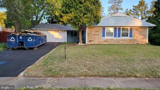 63 Earnshaw Ln, Willingboro, NJ 08046