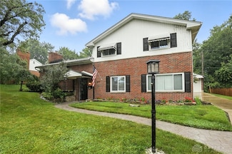 4473 Wing View Ln, Dayton, OH 45429
