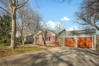 3900 W 56th St, Fairway, KS 66205