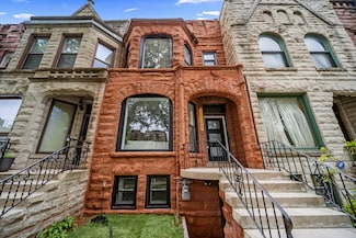 4752 S Champlain Ave, Chicago, IL 60615