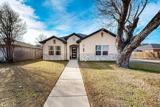 2745 Town Dr N, Lancaster, TX 75134