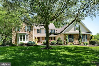 3 Wheatsheaf Ct, Plainsboro, NJ 08536