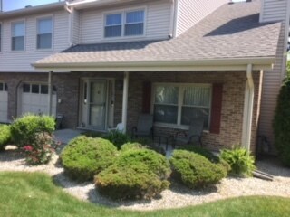 9327 Bradford Ln Unit B18, Orland Park, IL 60462