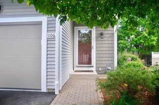 1106 Treasure Island Rd, Webster, MA 01570