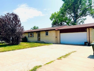 1310 Jerry St, Liberal, KS 67901