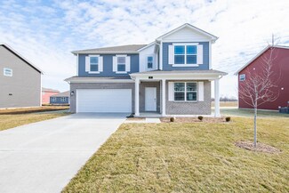 51 Booth St, Whiteland, IN 46184