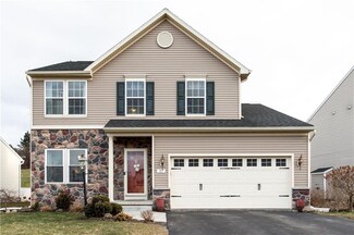 57 Coneflower Dr, West Henrietta, NY 14586