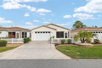 2277 Whisper St, The Villages, FL 32162
