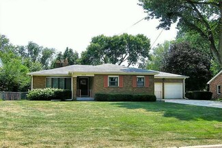 6552 Colby Ave, Windsor Heights, IA 50324