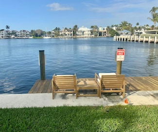 414 Seasage Dr Unit 110, Delray Beach, FL 33483