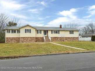 27 Ithaca Ave, Oceanport, NJ 07757