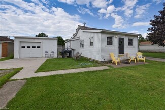 9362 Ackley Rd, Parma Heights, OH 44130