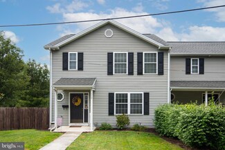 149 E Shady Ln, Enola, PA 17025