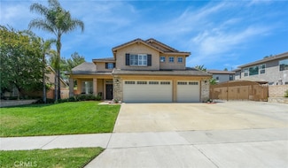 178 Grapevine Dr, Corona, CA 92882