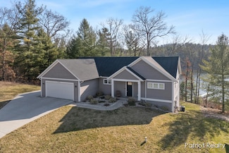 5179 E Manitou Way, Newaygo, MI 49337