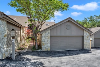 109 Lachite Unit 2, Horseshoe Bay, TX 78657